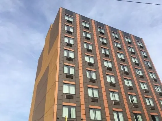Lotus BLU Inn & Suites - Öne Çıkan Resim