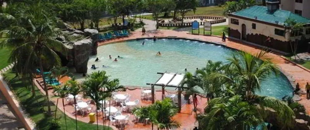 Lotus Desaru Beach Resort & Spa - Havuz
