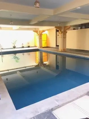 Hotel Lotus Gems - Havuz