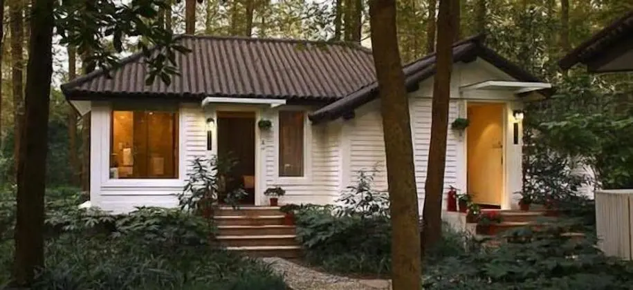 Lotus Glade 52 Hotel