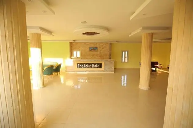 The Lotus Guest House - 3 Pyramids View - Lobi