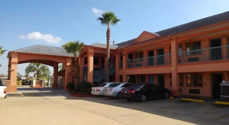 Lotus Inn