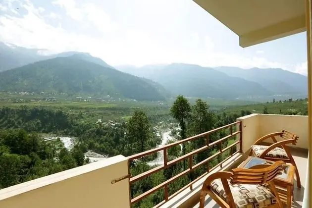 Lotus Inn River View