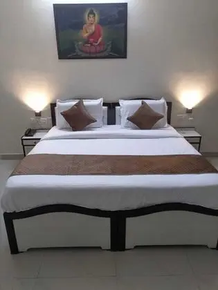 Hotel Lotus Inn