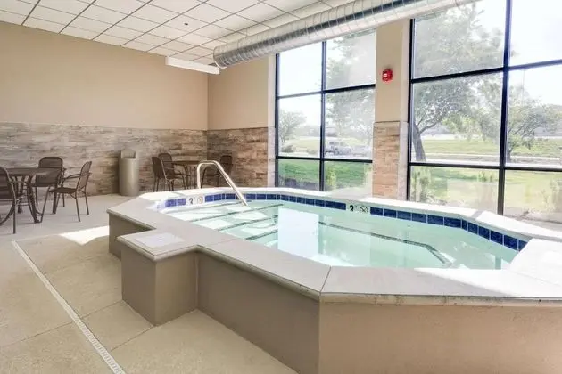 Hotel Lotus Kansas City Merriam - Spa