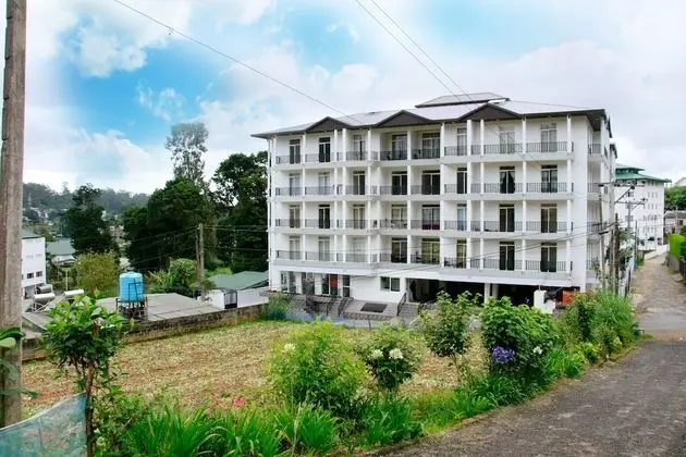 LOTUS Luxury Apartment