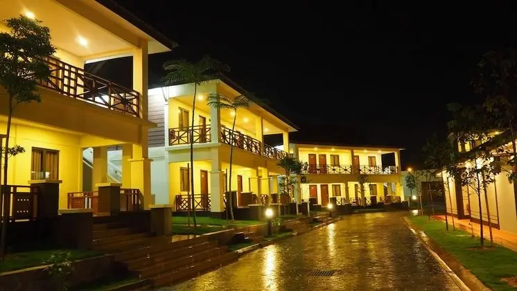 Lotus Seaview Beach Resort & Spa