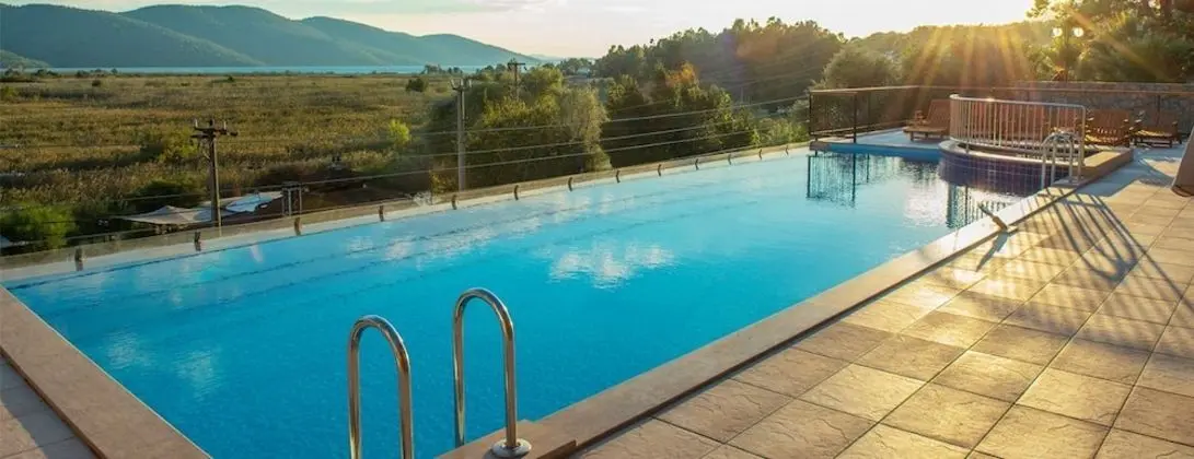 Hotel Lotus Spa&Sport Akyaka - Havuz