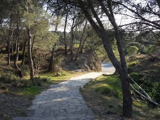 Lou Meinado - Dış Mekan