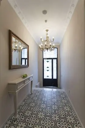 Louis Appartements Galata - Lobi