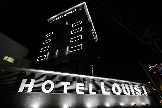 Louis J Hotel