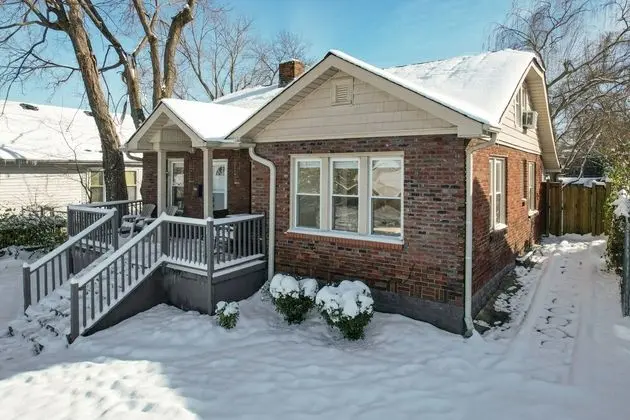 Louise by Avantstay Cute Nashville Home w/ Large Yard & Firepit!