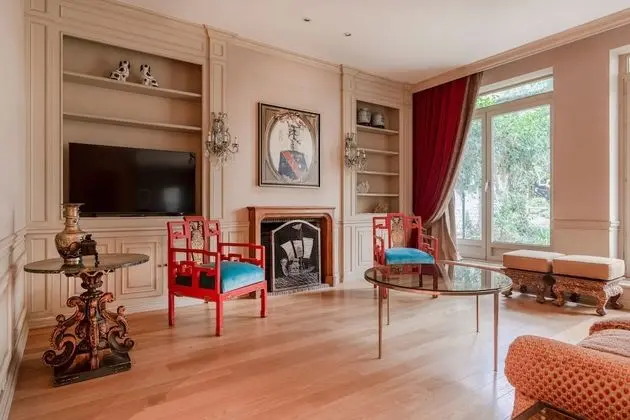 Louise Royal Residence - Öne Çıkan Resim