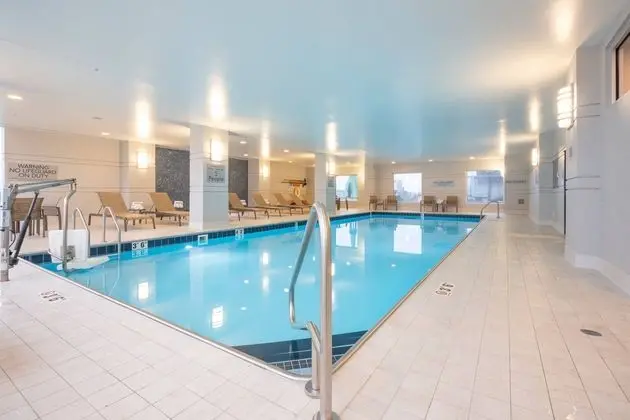 Louisville Marriott Downtown - Havuz