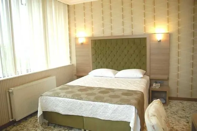 Lounge Boutique Hotel