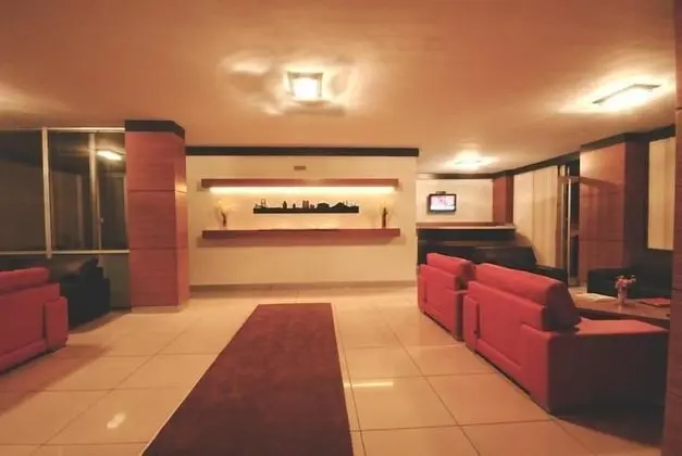 Lounge Boutique Hotel - Lobi