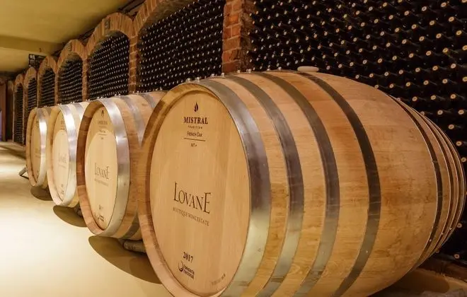 Lovane Boutique Wine Estate & Guesthouse - İç Mekan