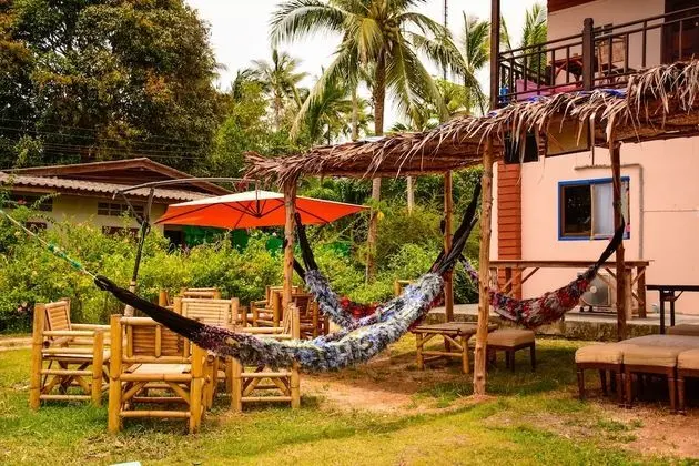 Love Station Hostel - Dış Mekan