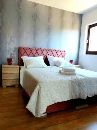 Lovely 1-bed Apartment With sea View in Srima - Oda