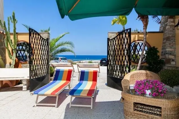 Lovely 1-bed Villa in Balestrate - Öne Çıkan Resim