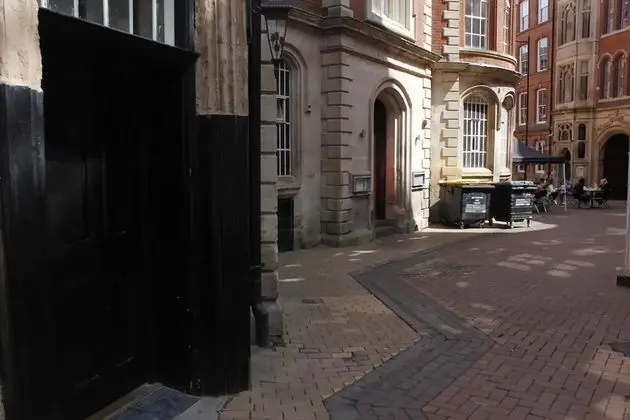 Lovely 1-bed Mezzaine Apartment in Nottingham - Dış Mekan
