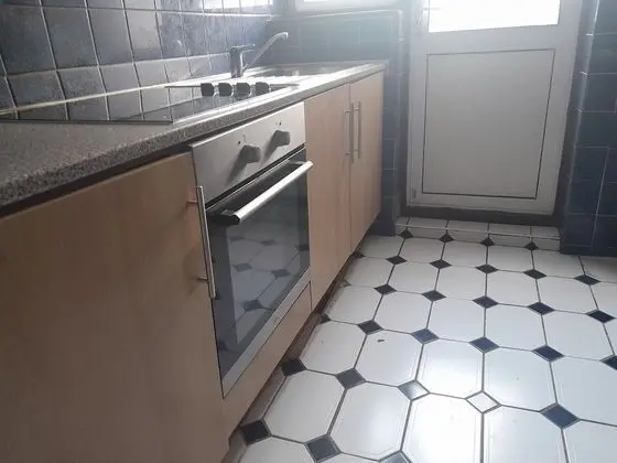 Lovely 1-bed Studio in London - Mutfak