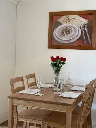 Lovely 2-bed Apartment in Lytham Saint Annes - Mutfak