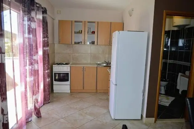 Lovely 2-bed Apartment in Vinisce, Close to Beach - Mutfak