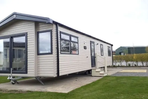 Lovely 2-bed Caravan in Prestonpans