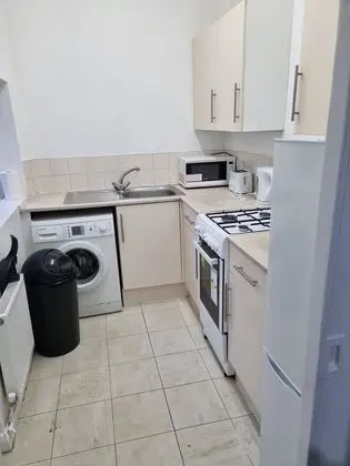 Lovely 2-bed House in Smethwick, Birmingham tn - Mutfak