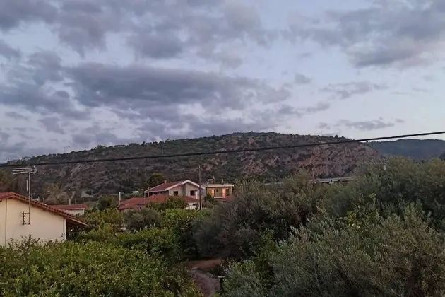 Lovely 2-bedroom Villa in Akrata, all Seasons! - Dış Mekan