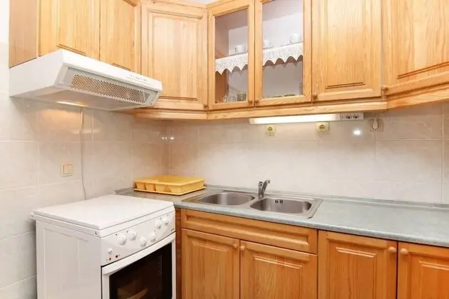 Lovely 2-bedroom Apartment in Poljica - Mutfak