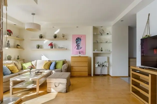 Lovely 2-bedroom apartments in Warszawa - Öne Çıkan Resim