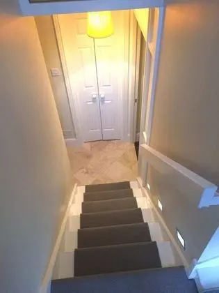 Lovely 2 Bedroom on the Corner of Portobello Road