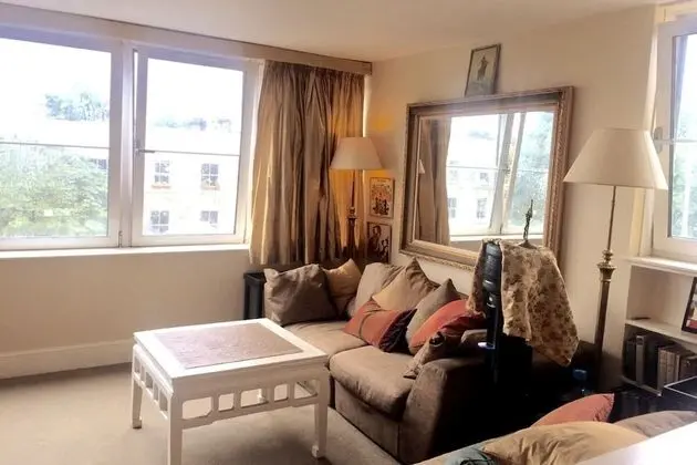 Lovely 2 Bedroom on the Corner of Portobello Road - Oda Düzeni