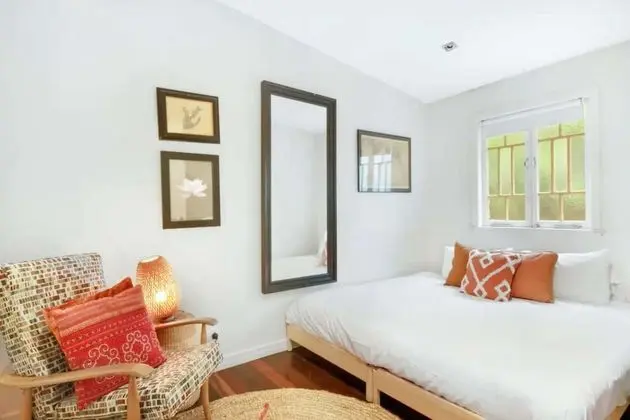 Lovely 2 Bedroom Terrace House in West End - Oda