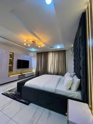 Lovely 3-bed With a Pool Next to Four Point - Oda