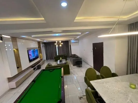 Lovely 3-bed With a Pool Next to Four Point - Yerinde Yemek