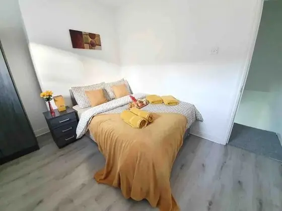 Lovely 3-bed Apartment in Coventry - Oda