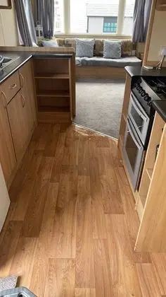 Lovely 3-bed Caravan in Beautiful North Wales - Mutfak