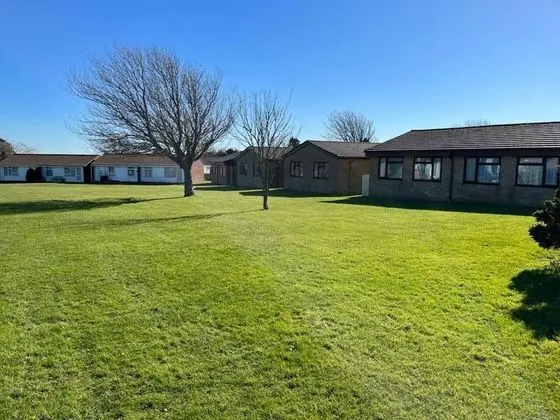Lovely 3-bed Chalet in St Margaret's at Cliffe
