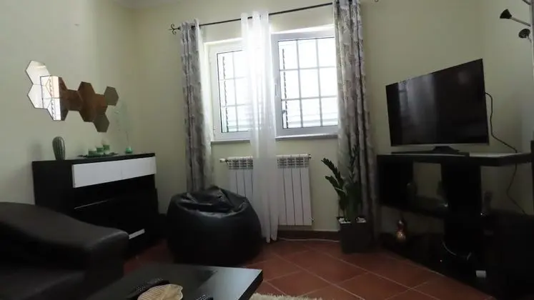 Lovely 3-bed House in Queimada Ideal for Families - Oda Düzeni