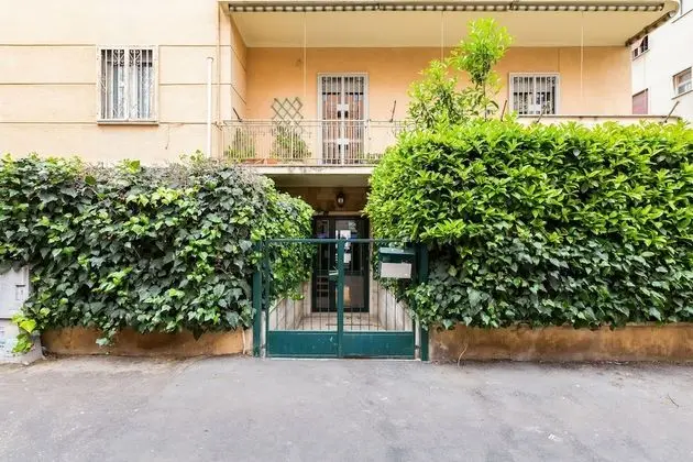 Lovely  3 rooms apartment close Trastevere Station
