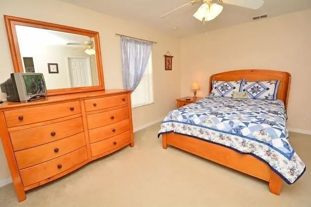 Lovely 4 Bedroom 3.5 Bath Pool Home With Games Room - Oda