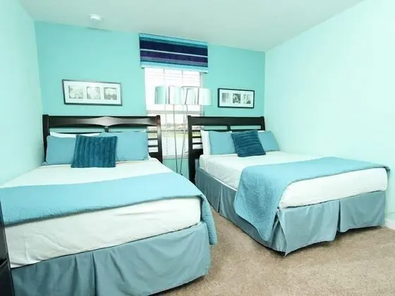 Lovely 4 Bedroom 3 Bath Town House Features All The Comforts Of Home - Oda