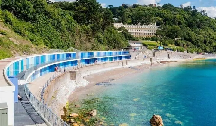 Lovely Apartment 2 King & 2 Single Beds