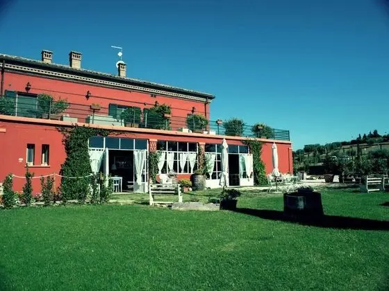 Lovely Apartment in Coriano Italy With Swimming Pool - Dış Mekan