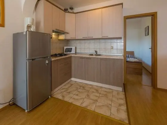 Lovely Apartment in Crikvenica near Sea Beach - Mutfak