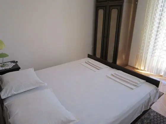 Lovely Apartment in Dalmatia With Garden - Oda