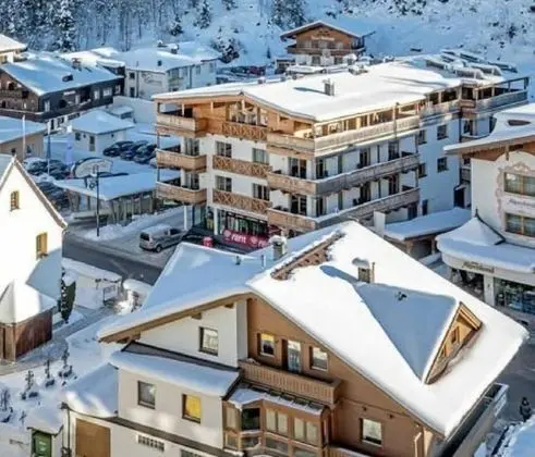 Lovely Apartment in Gerlos Centre, 6 P, Wifi, etc